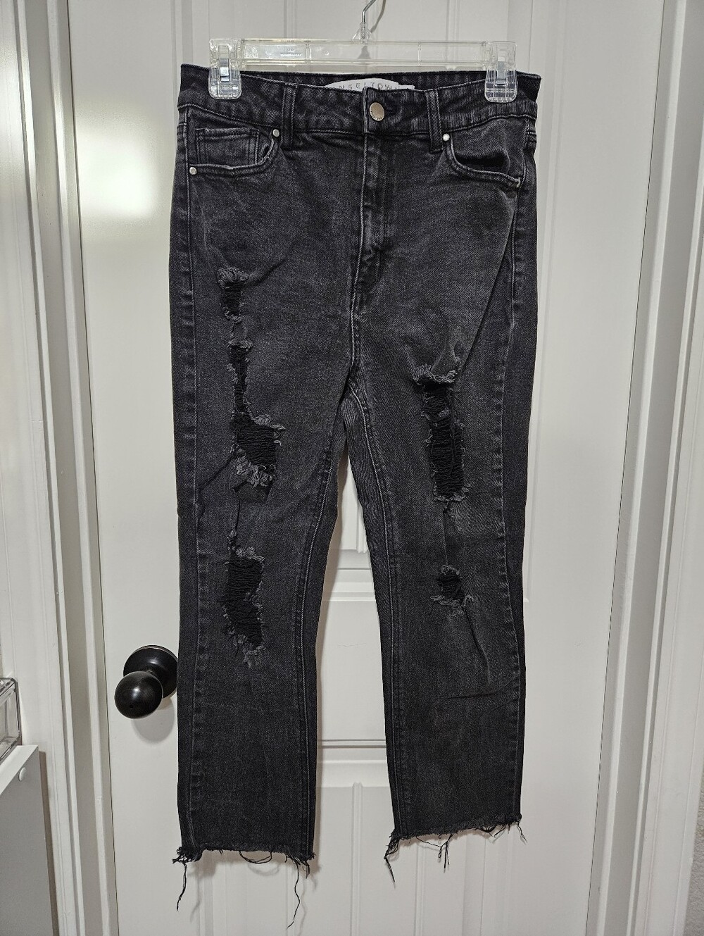 Tinseltown Distressed Jeans